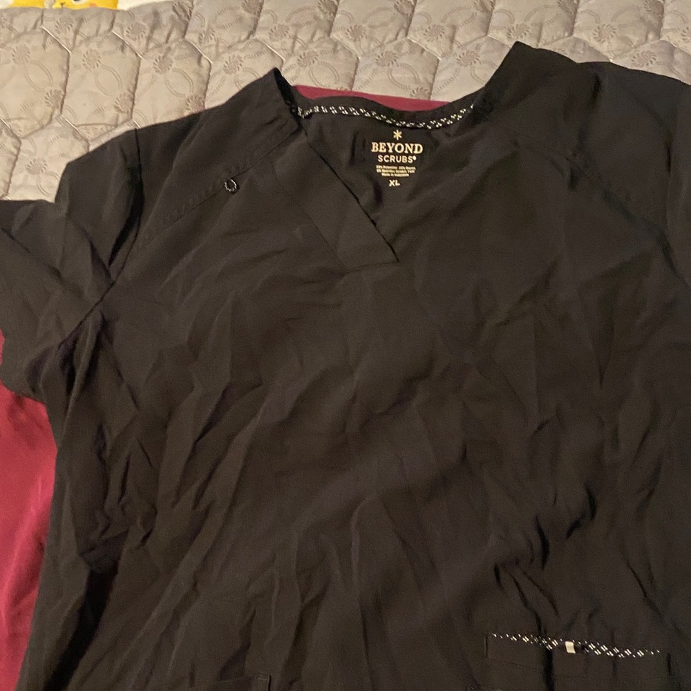 Black & Maroon scrub sets